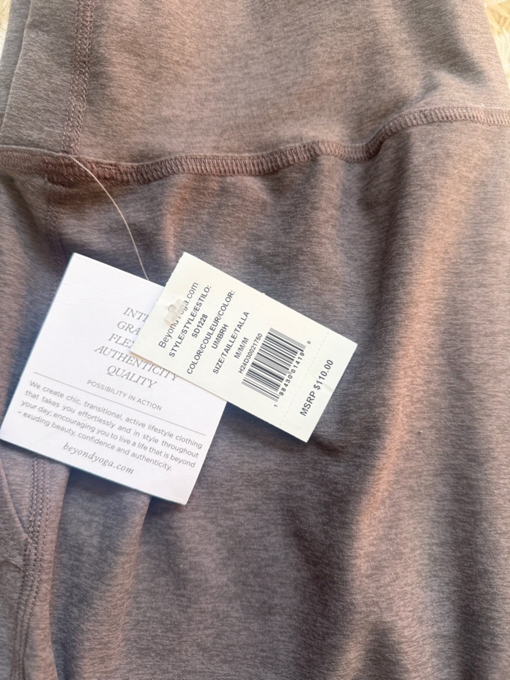 Beyond Yoga Gray Yoga Pants NWT - Picture 2 of 6